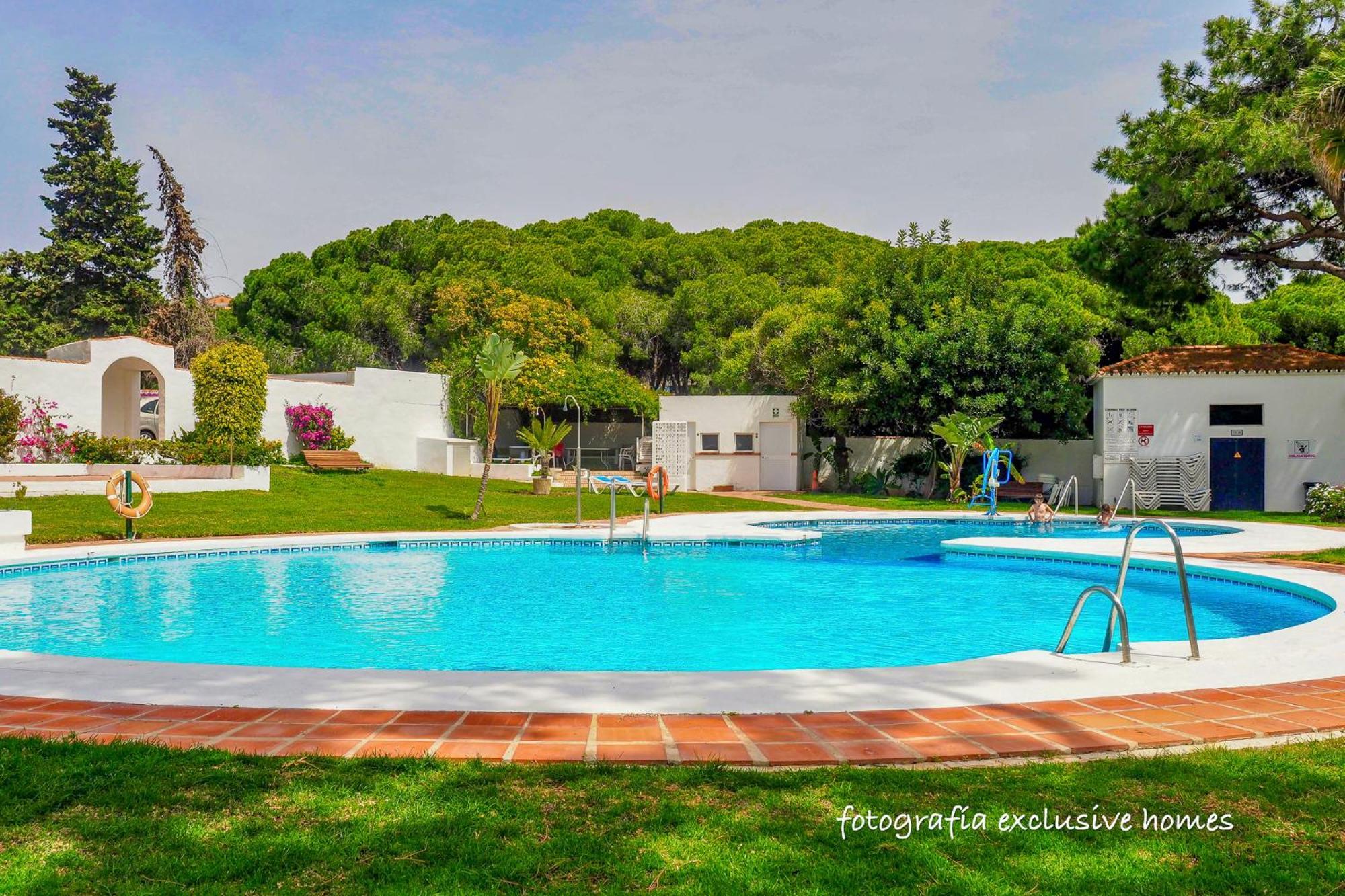 Md001 Precioso Apartamento En Primera Linea De Playa Sitio de Calahonda Екстериор снимка